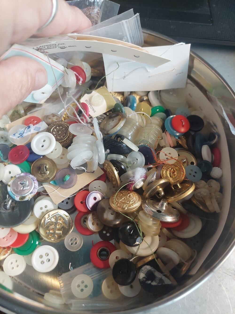 Mixed Lot Of Vintage Buttons Some On Original Cards Variety Of Colors In Tin